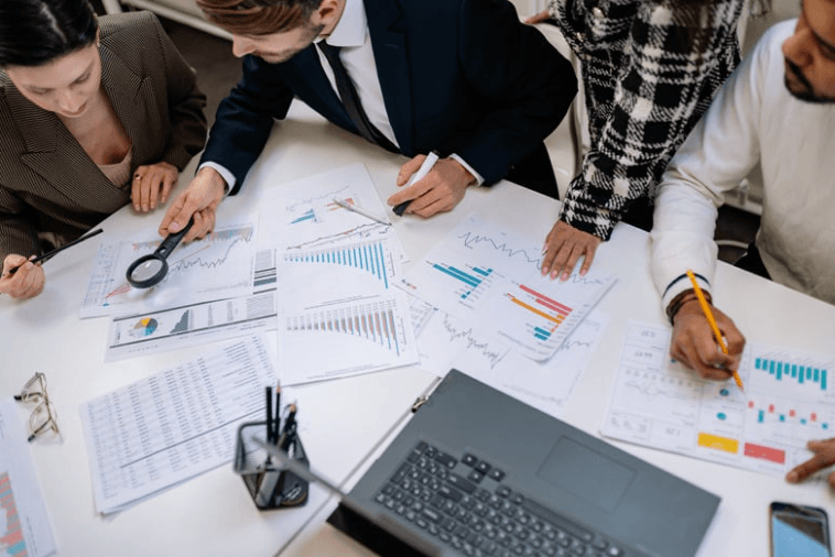 Machine Learning für Finanzprognosen: Intelligente Entscheidungsfindung für moderne Unternehmen