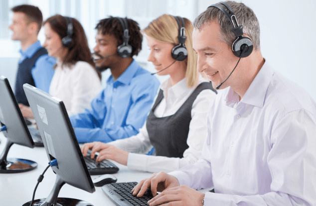 KI-Voice-Agents für Customer Service: Enterprise-Anwendungen über traditionelle Callcenter hinaus