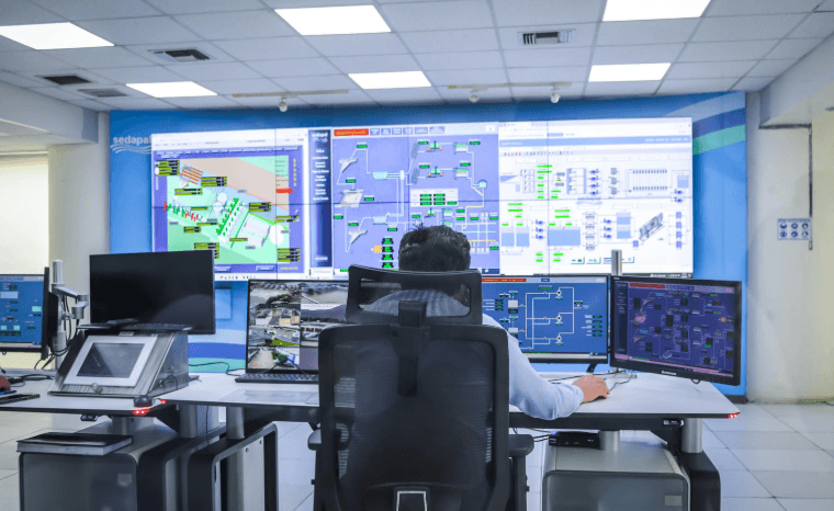 Wie Computer Vision Fertigungs und Warehouse Operations in Deutschland transformiert