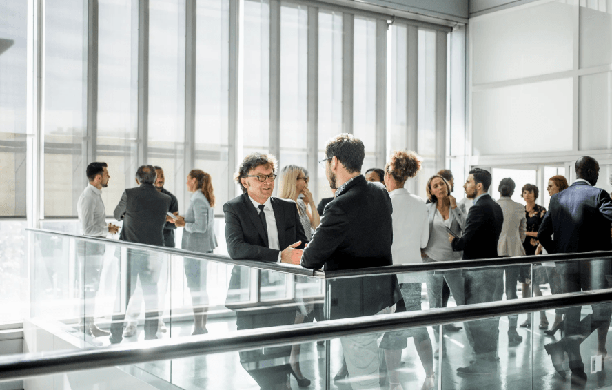 Warum große Unternehmen Event Driven Architecture für moderne Software Systeme einsetzen
