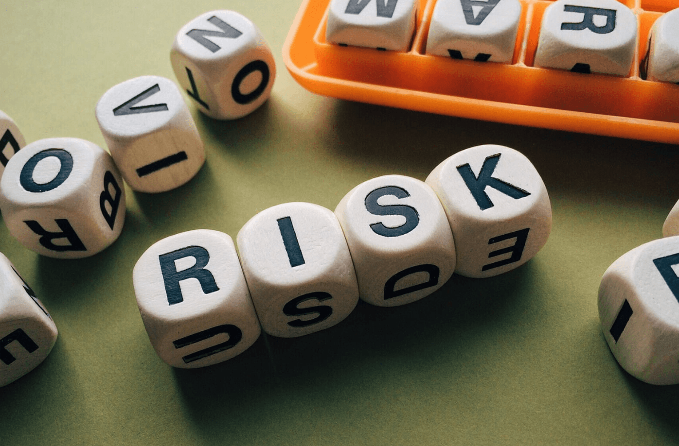 KI gestützte Risk Intelligence Plattformen: Geschäftsrisiken erkennen, bevor sie zu operativen Problemen werden