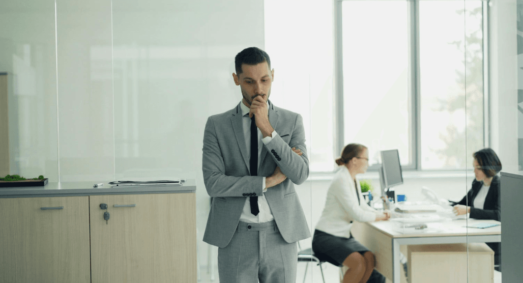 Enterprise Entscheidungsautomatisierung: Der Wandel von Reporting Systemen zu autonomen Geschäftsprozessen