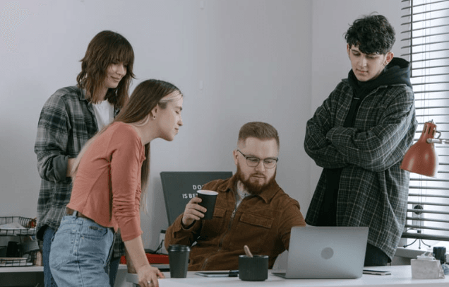 Interne Plattformen für Produktionsteams entwickeln