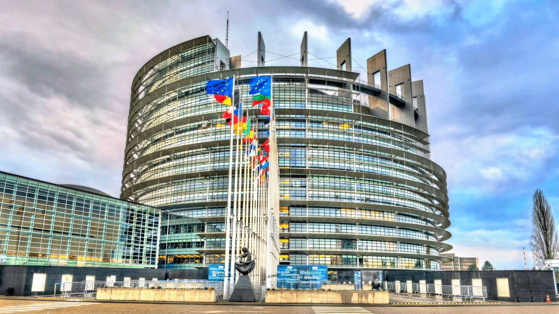 KI Transformationsstrategie: Ein Praktischer Fahrplan für Europäische Unternehmen